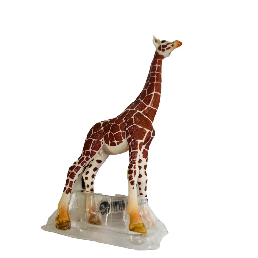 Schleich Giraffe 2015 Wild Animal Collectible Figure Toy